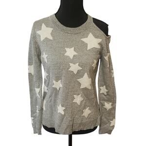 Ohmg Junior's Gray Metallic Cold Shoulder Star Sweater Party Night Out  Medium